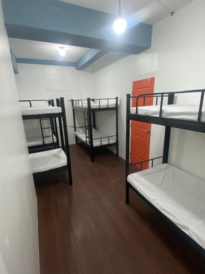 Lime Lite Manila Hostel Makati City Ngoại thất bức ảnh